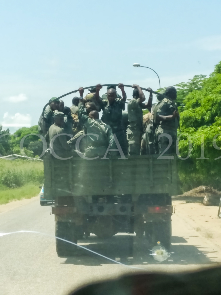 Militaires près de Cabinda